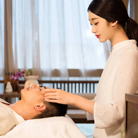 广州花都YanYan养生馆秉持“客户至上”的服务理念